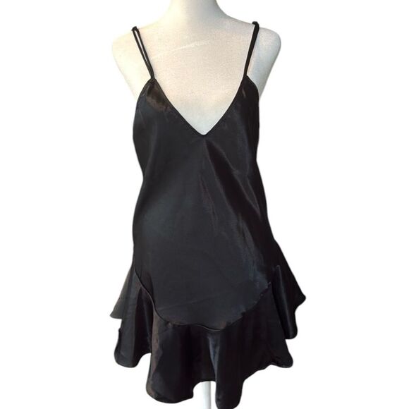 Cinema Exoile Black Satin Slip Vintage Size Medium - Picture 1 of 9